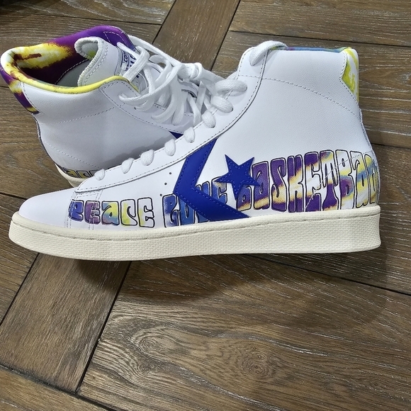 Converse All Star Peace Love Basketball White Sneakers, Mens 9, Women\'s 10.5